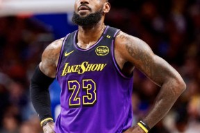 满冠体育ios下载-NBA转会传闻不断，球星去留成关键谈资的简单介绍