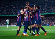 满冠体育客户端-关于皇家社会中锋进球效率惊人，一战成名的信息